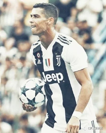 官方：孔蒂当选2025意足球盛典最佳教练，那不勒斯最佳俱乐部（官宣：孔蒂加冕2025意大利足球盛典年度最佳教练，那不勒斯当选最佳俱乐部）