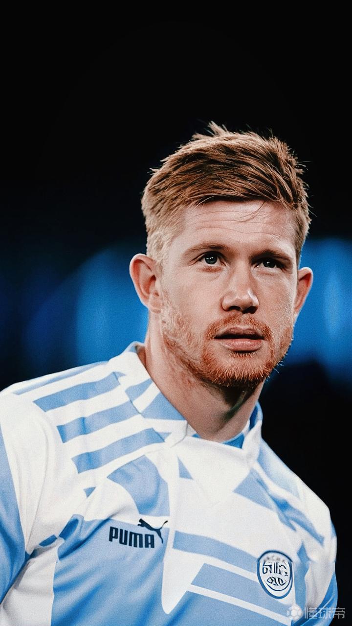 内雷斯边路传中显威，霍伊伦麦克托米奈双破门（内雷斯边路精准传中发威，霍伊伦、麦克托米奈双双建功）