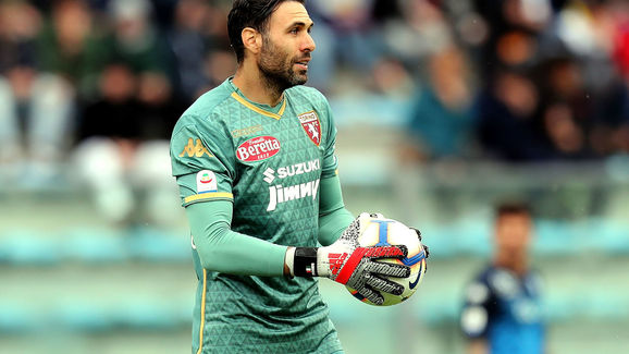 阿斯：英、葡多家俱乐部有意帕尔梅拉斯21岁巴西中场阿兰（阿斯：英葡多队有意签下帕尔梅拉斯21岁巴西中场阿兰）