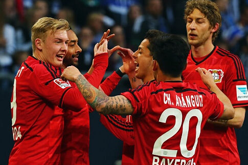 阿尔巴尼亚中场：在比赛的前70分钟，我们和英格兰势均力敌（阿尔巴尼亚中场：前70分钟我们与英格兰不相上下）